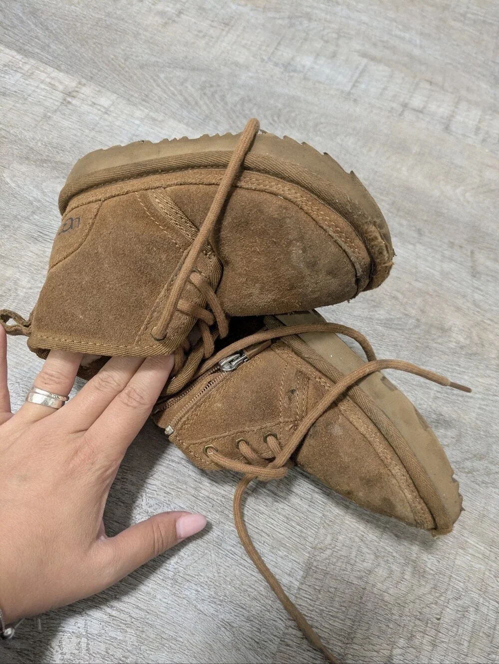 UGG Neumel II Boots Size 8